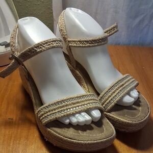 Mudd Tan Wedge Sandals Y2k Size 8